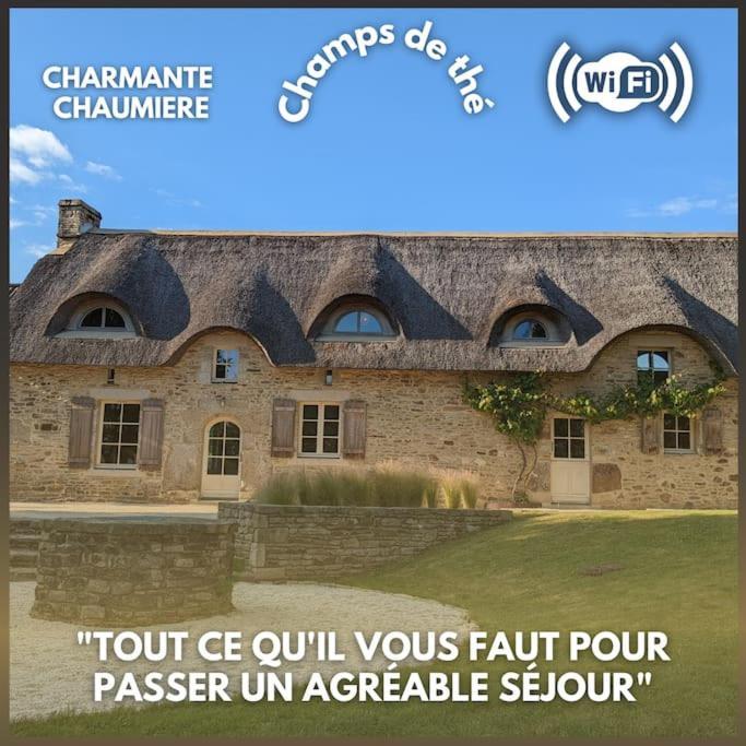 Maison Typique Bretonne Avec Toit De Chaume Camors Eksteriør billede